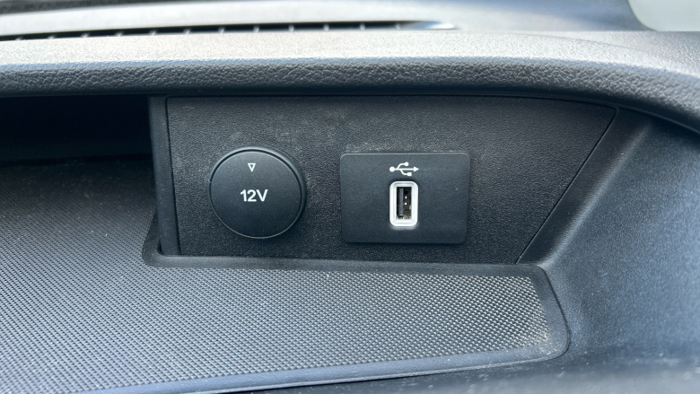 Ford Transit Custom 280 L1 Diesel Fwd 2.0 EcoBlue 130ps Low Roof Limited Van